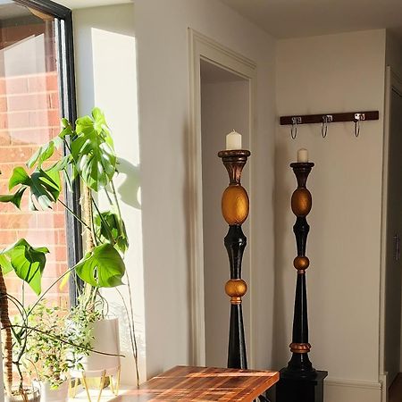 La Casa Rosa Cheltenham - Free Parking Close To Racecourse Экстерьер фото