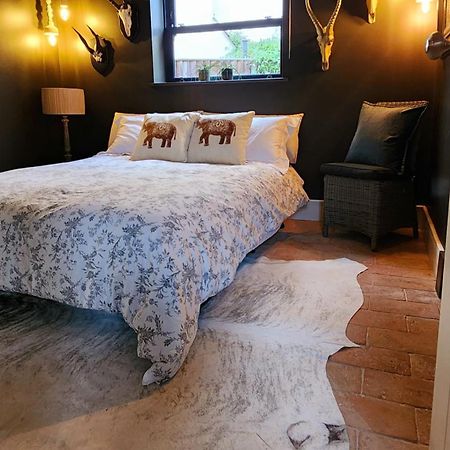 La Casa Rosa Cheltenham - Free Parking Close To Racecourse Экстерьер фото